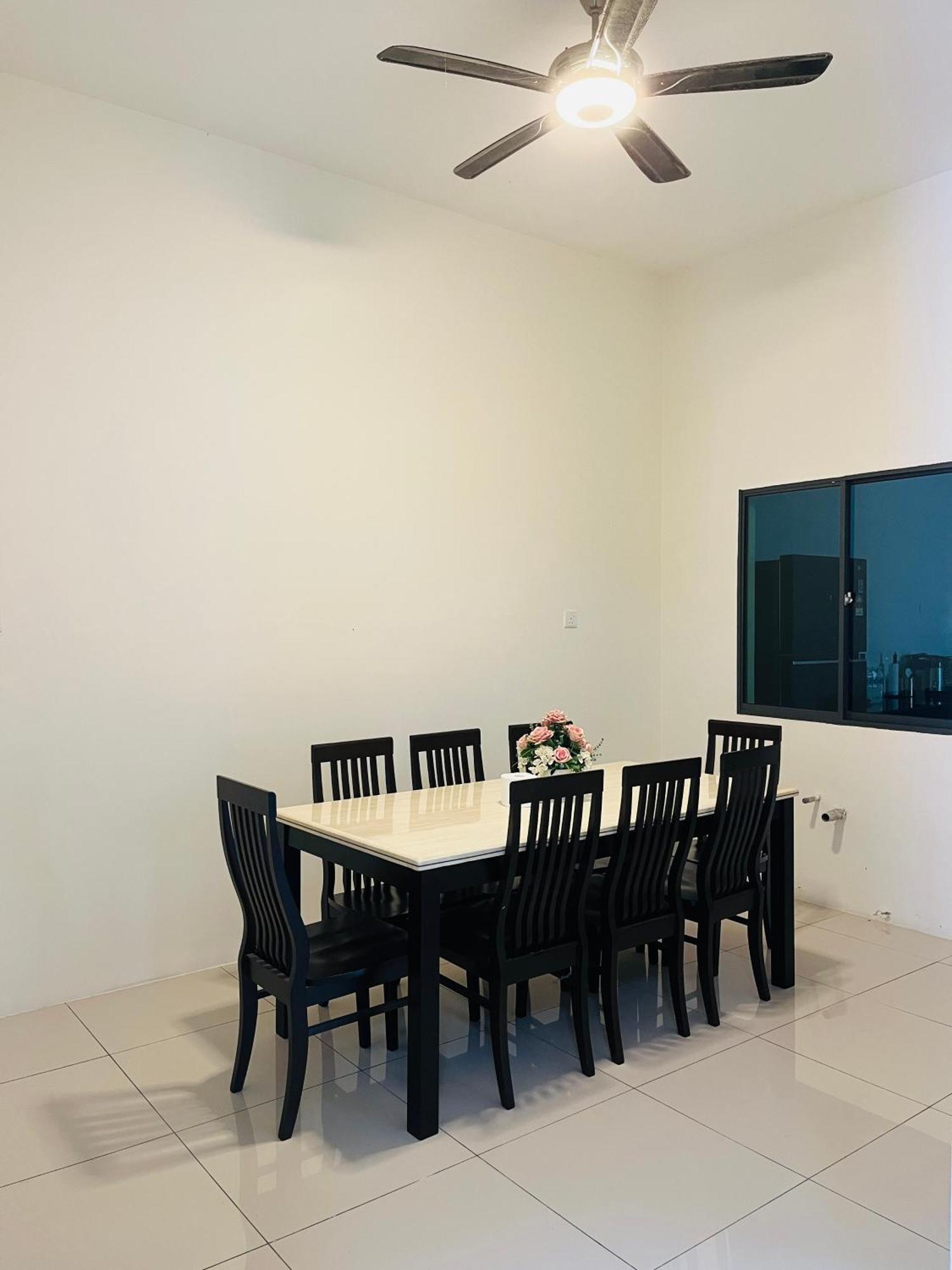 Sofea Mutiara Homestay Ипох Екстериор снимка